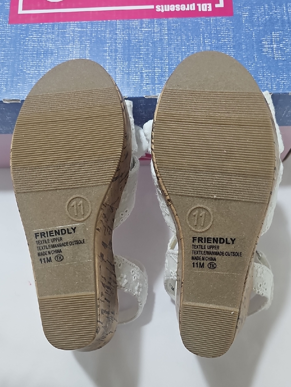 Pop Little & Big Friendly Wedge Girls Sandals. Size 11  (602) - Picture 11 of 12